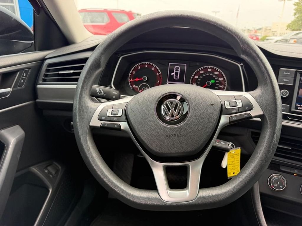 Used 2021 Black Uni Volkswagen S image 10