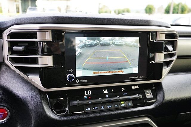 Used 2023  Toyota SR5 image 26