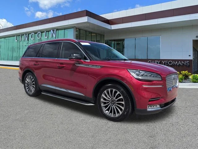 Certified Used 2020 Red Lincoln Reserve image 2