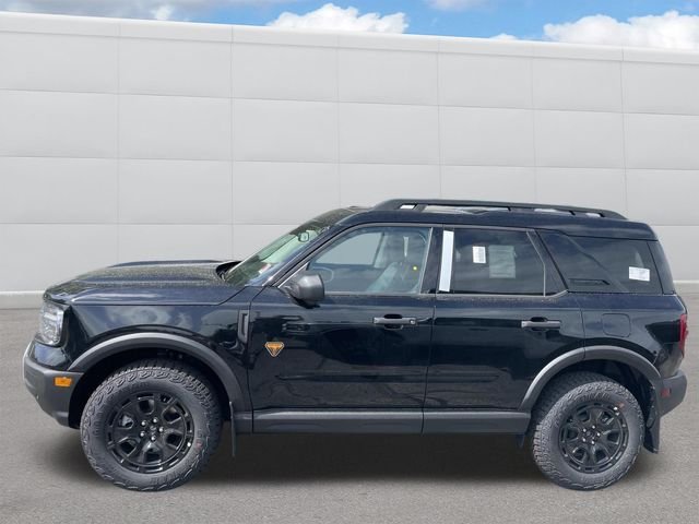 New 2026 Shadow Black Ford Badlands® image 2