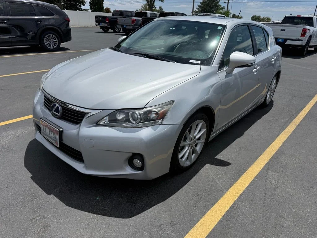 2012 Lexus CT 200h 200h Premium's photo