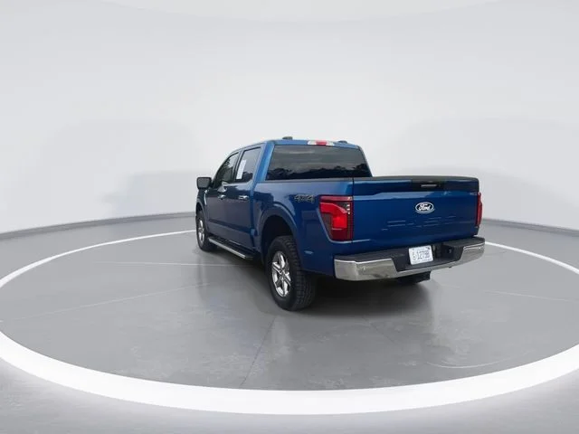 Used 2024 Blue Ford XLT image 9