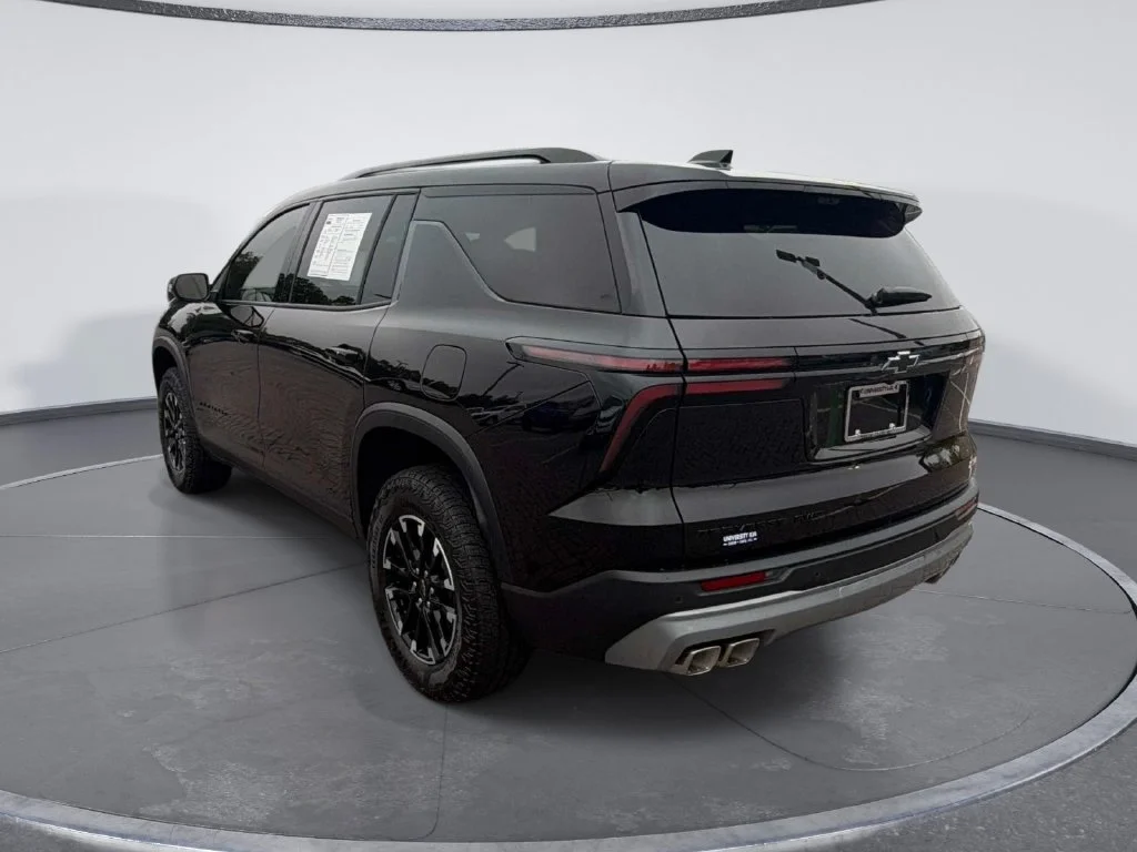 Used 2026 Black Chevrolet Z71 image 5