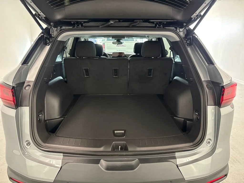 New 2026 Sterling Gray Metallic Chevrolet 2LT image 8
