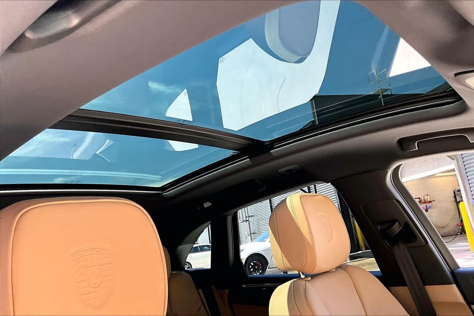 New 2026 White Porsche  image 18