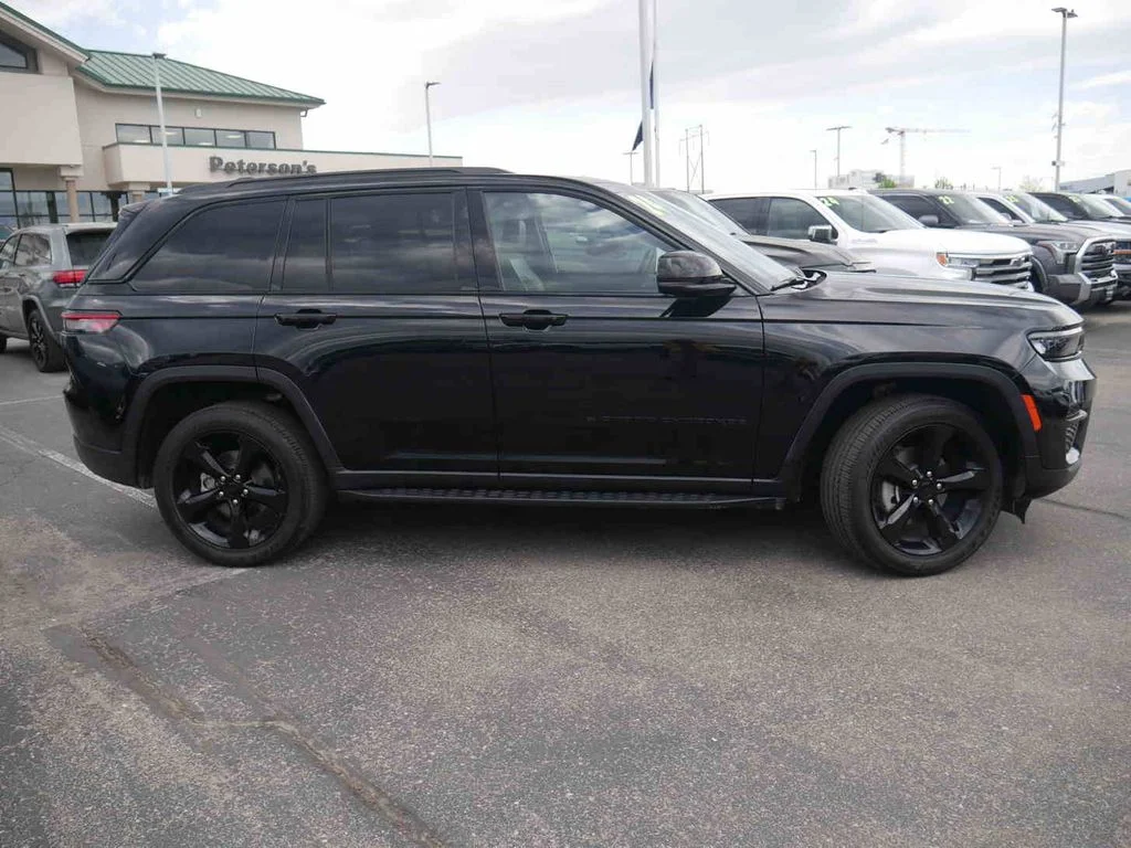 Certified Used 2024 Black Jeep Altitude X image 17