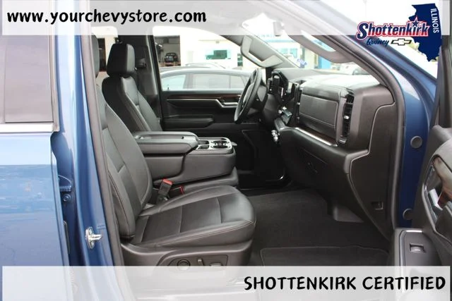 Used 2024 Blue GMC SLT image 21