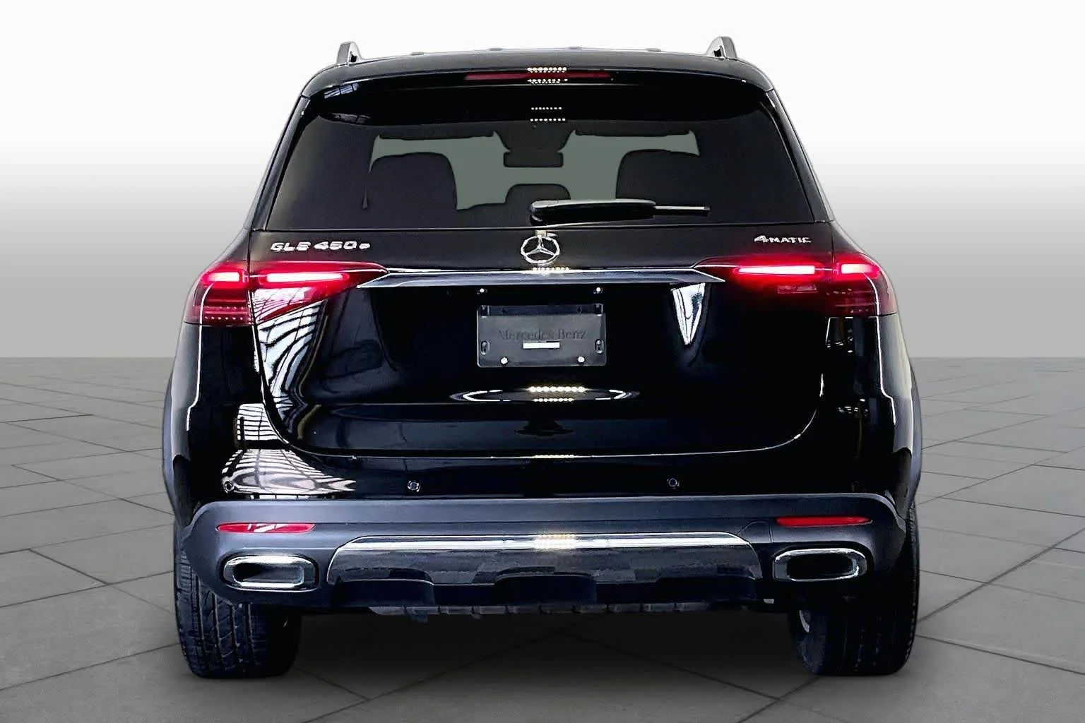Used 2024 Black Mercedes-Benz GLE 450e Plug-In Hybrid image 5