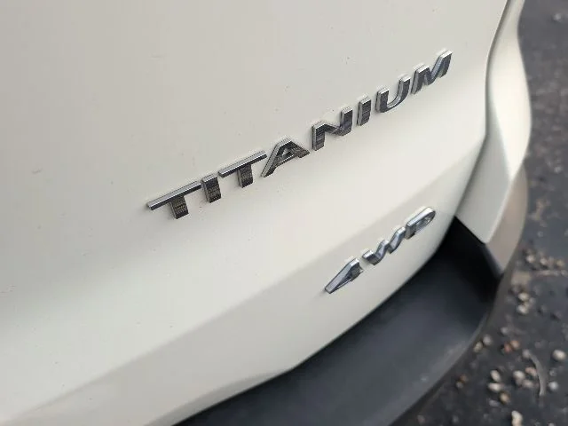 Certified Used 2021 Diamond White Ford Titanium image 11