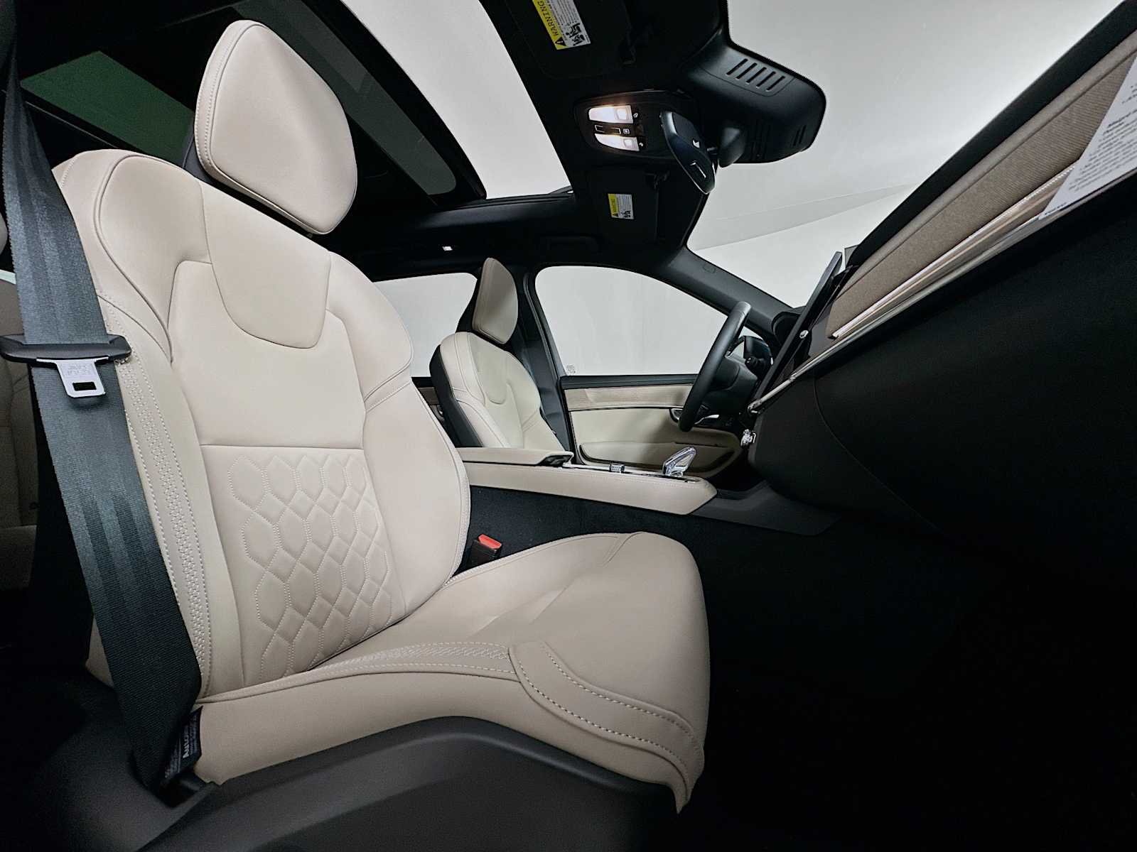 New 2026 Denim Blue Volvo Plus image 28