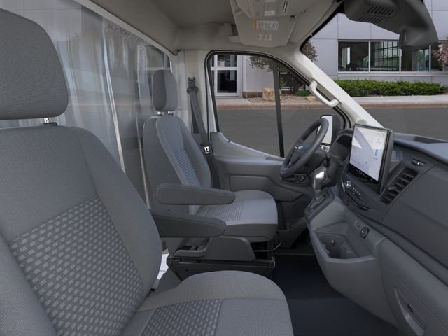 New 2026 Oxford White Ford Base image 11