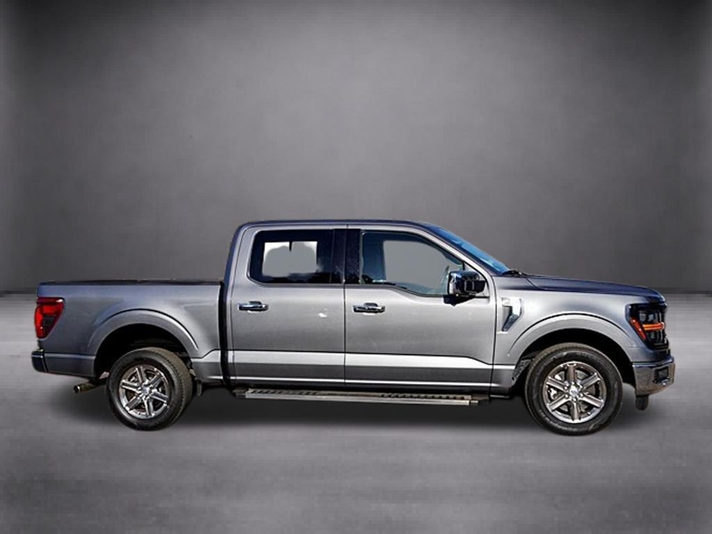 Used 2024 Gray Ford XLT image 2