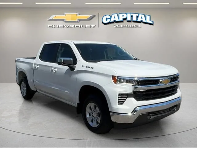 Used 2026 Summit White Chevrolet LT image 7