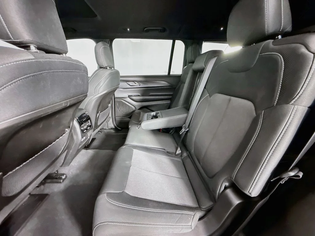 Used 2024 Black Jeep Laredo image 23