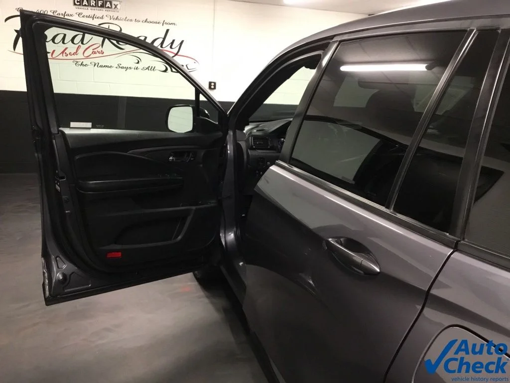 Used 2020 Gray Honda EX-L image 22