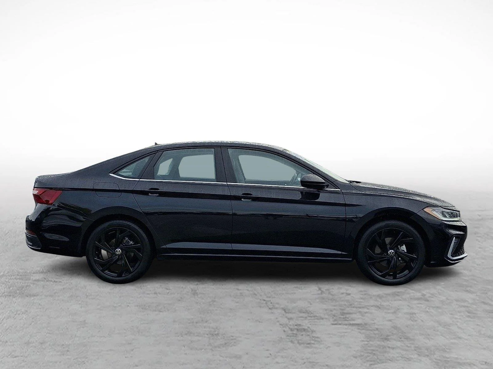 Used 2026  Volkswagen SE image 7
