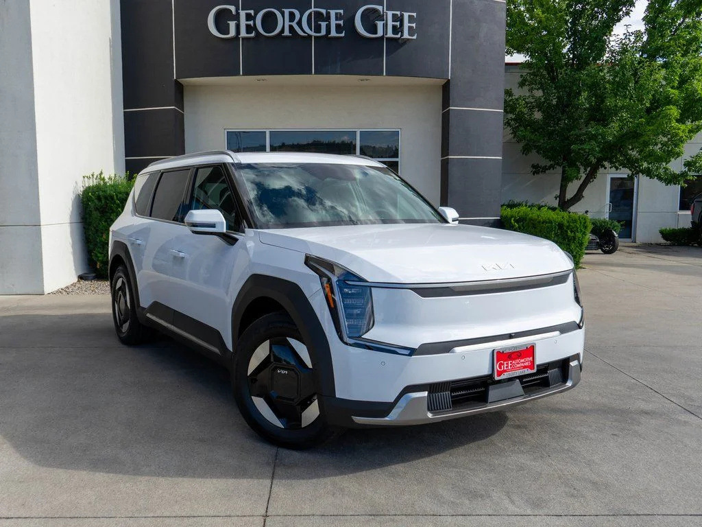2026 Kia EV9 Wind AWD's photo