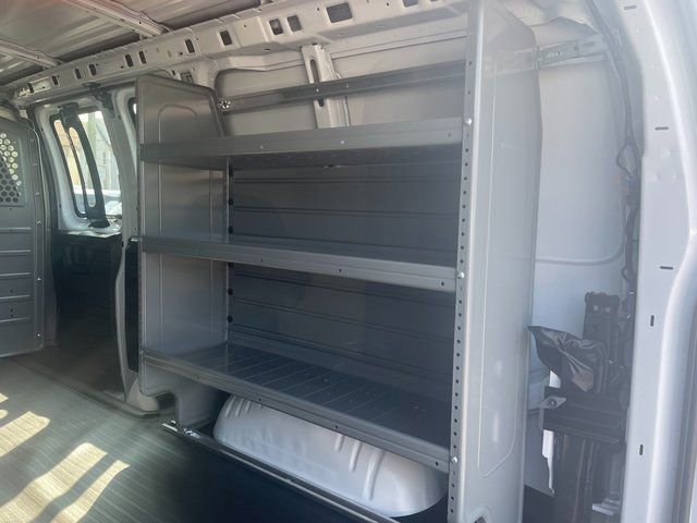 2025 Chevrolet Express Cargo Work Van - Photo 7