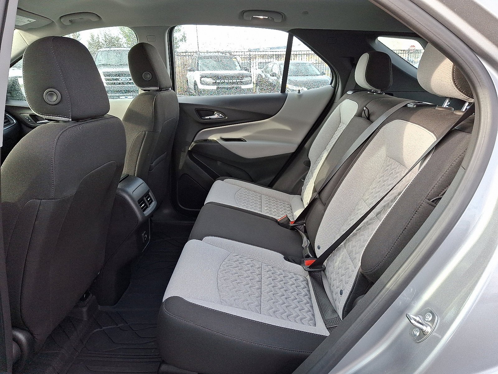 2024 Chevrolet Equinox LS - Photo 10