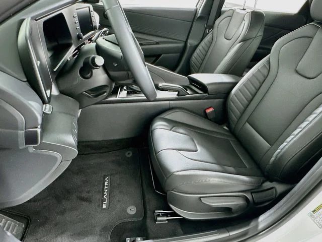 New 2026 Hyundai ELANTRA SEL Sport