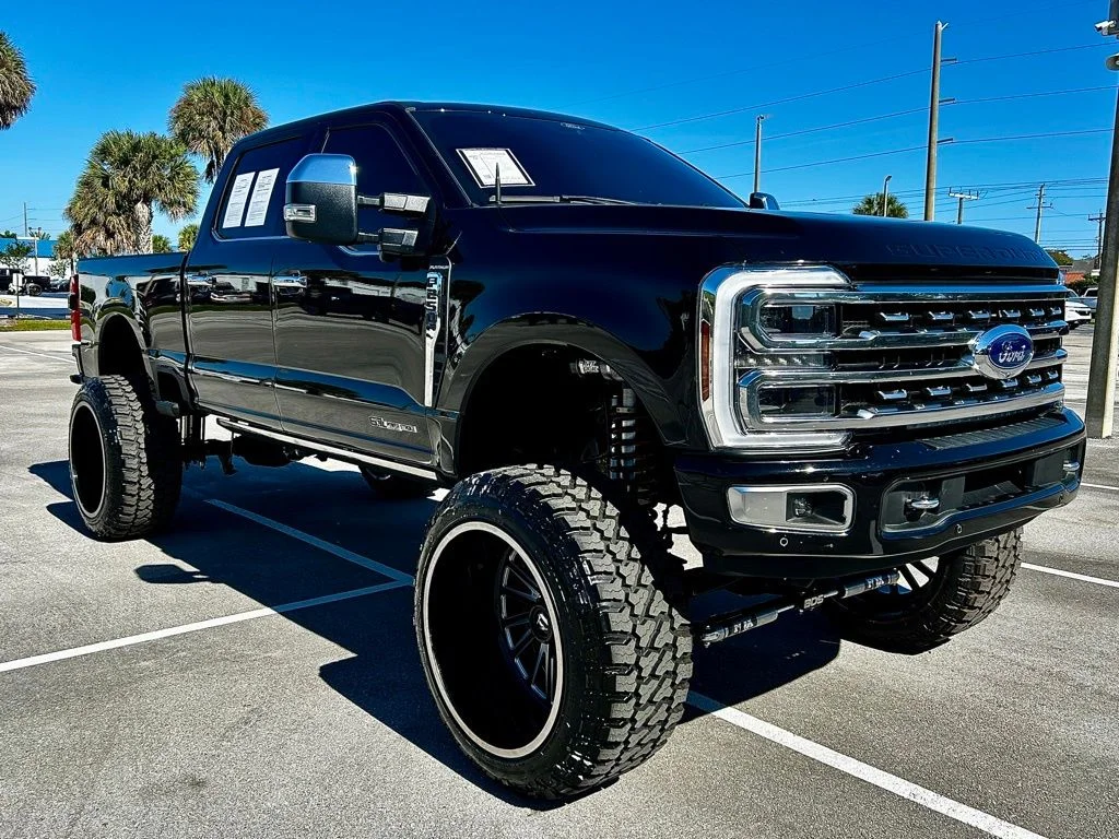 Used 2024 Black Metallic Ford Platinum image 37