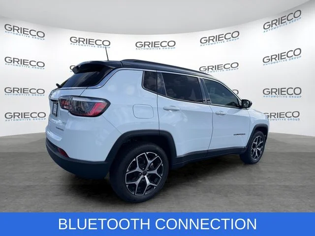 Used 2025 White Jeep Limited image 7