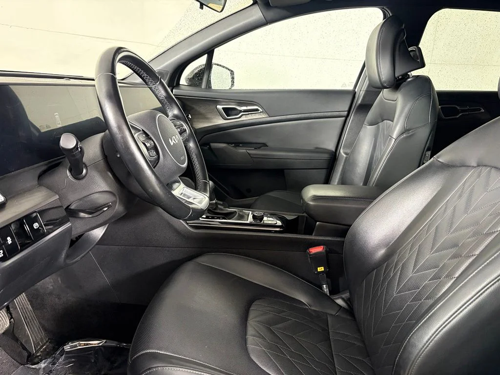 Used 2023 Gray Kia X-Line image 21
