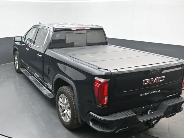 Used 2020 Black GMC Denali image 22