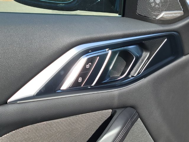 2026 BMW 4 Series 430i - Photo 12
