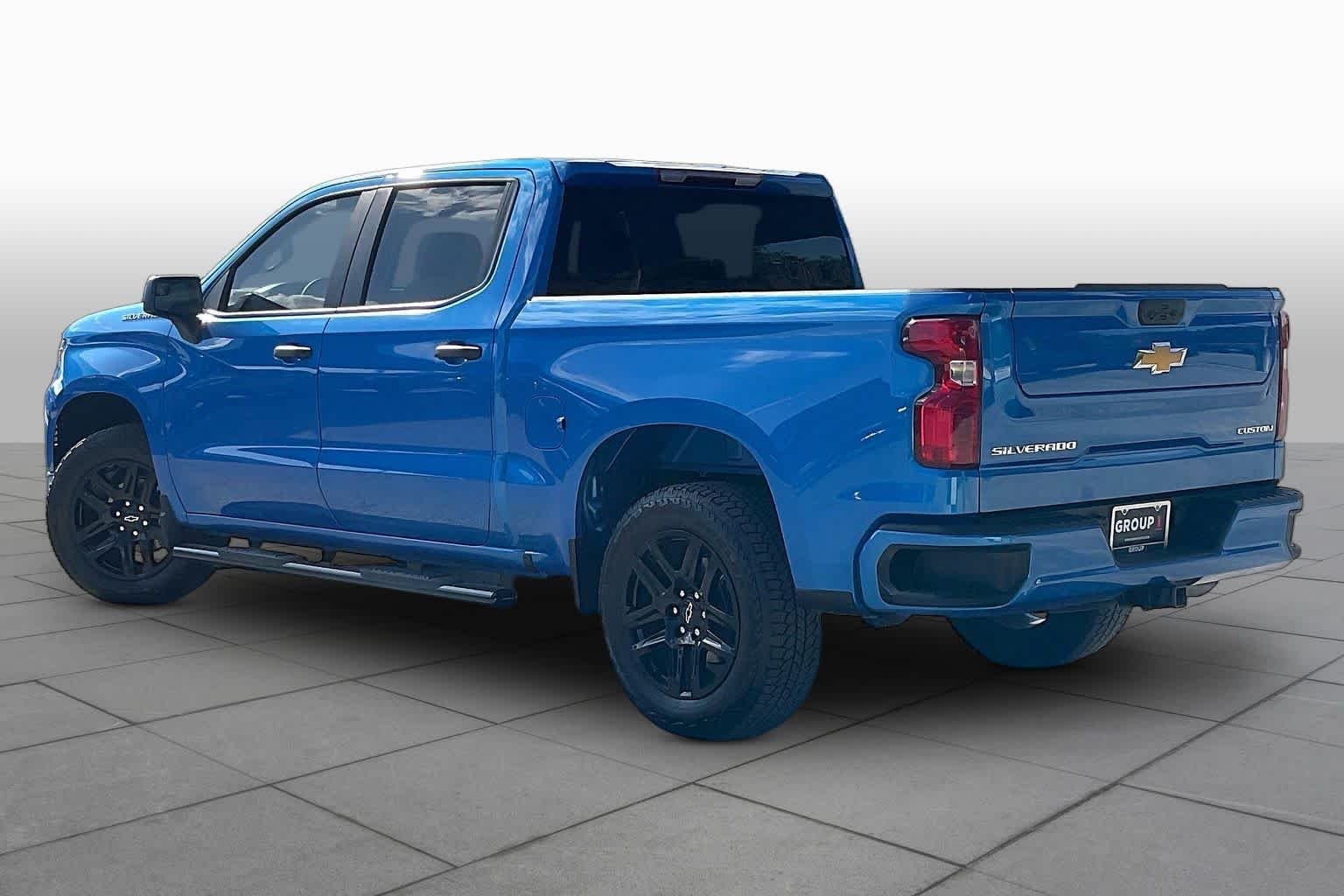 Used 2025 Riptide Blue Metallic Chevrolet Custom image 12