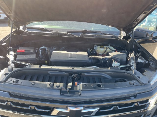 Certified Used 2022 BLACK Chevrolet RST image 21