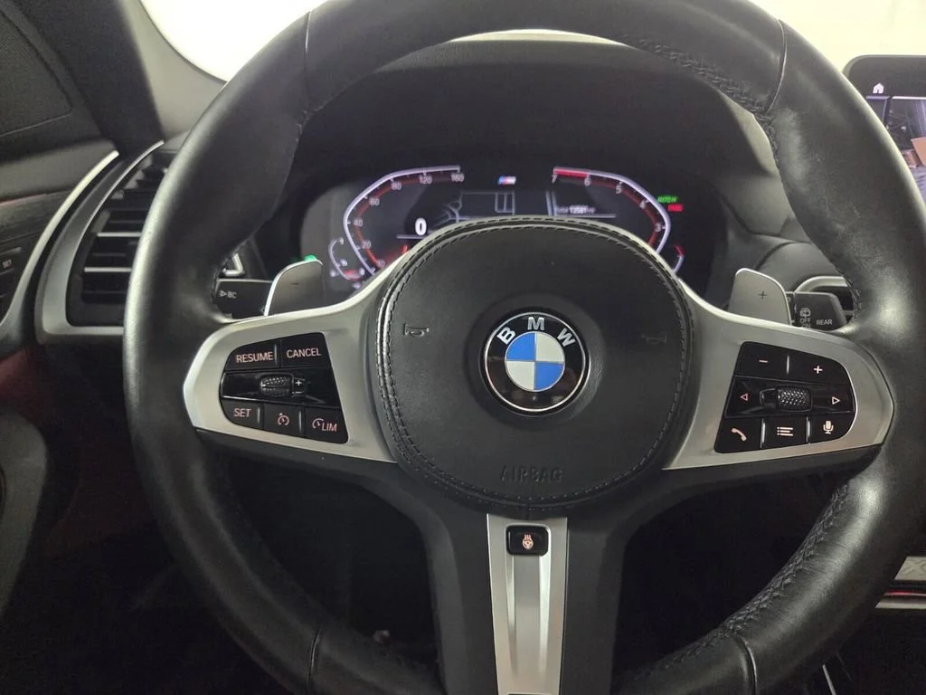 Used 2024 Alpine White BMW sDrive30i image 16