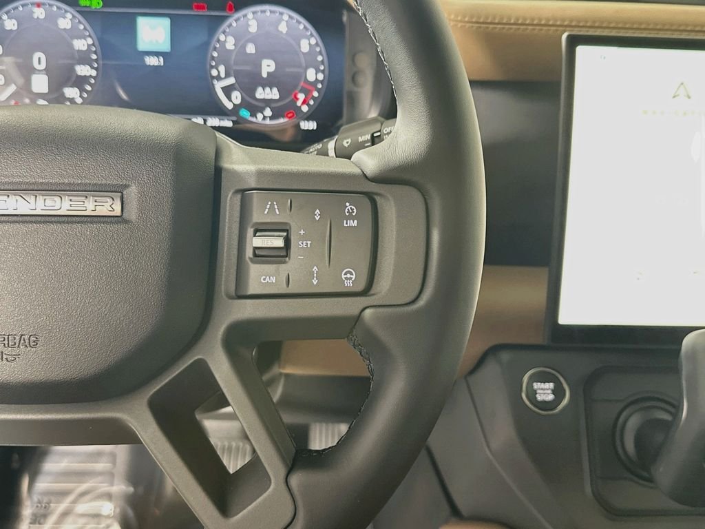 New 2026 Fuji White Land Rover X-Dynamic SE image 14