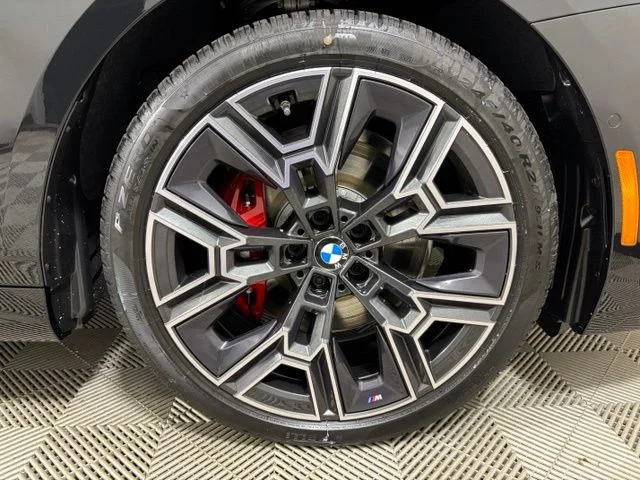 New 2027 Black Sapphire Metallic BMW 530i xDrive image 18