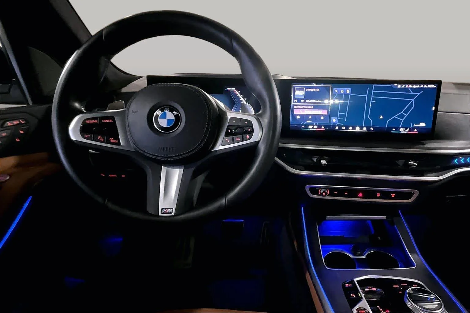 Certified Used 2024 Black Sapphire Metallic BMW xDrive40i image 5