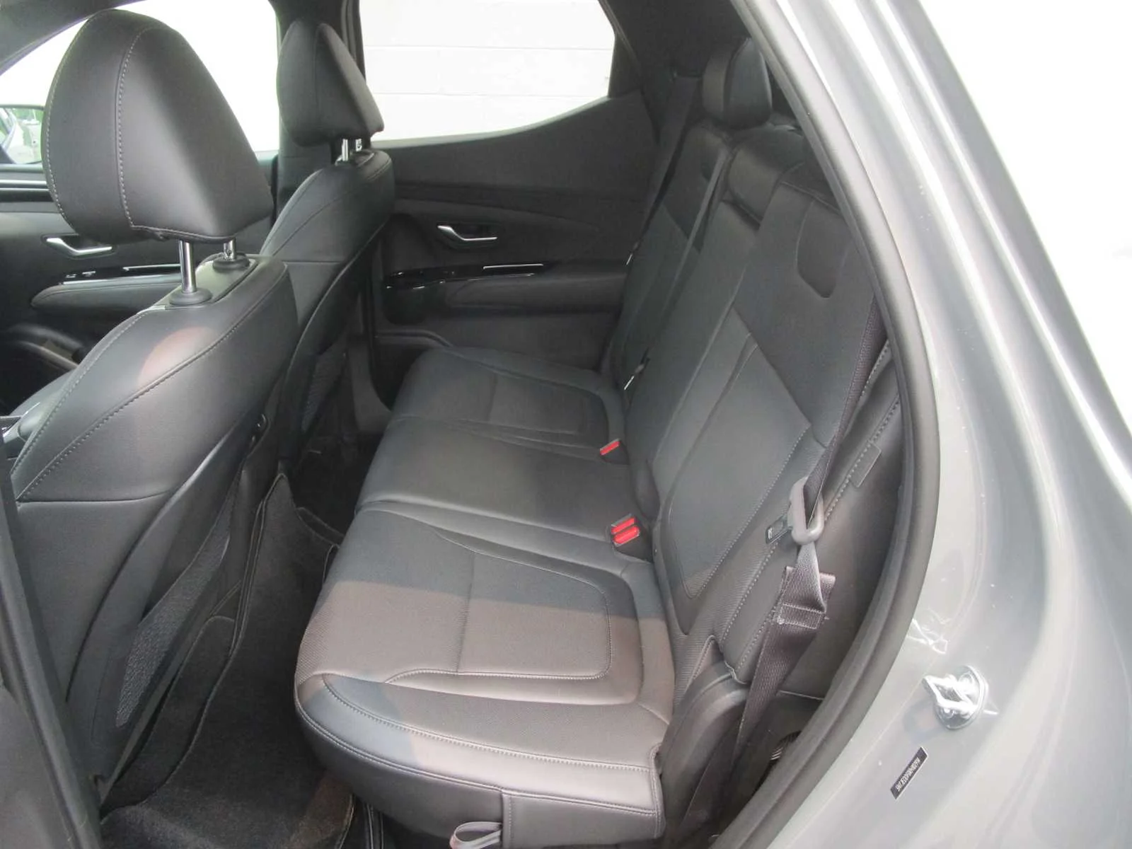 Used 2024 Hampton Gray Hyundai Limited image 10