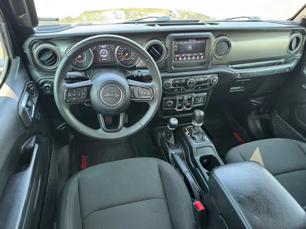 Used 2023 Black Jeep Sport S image 14