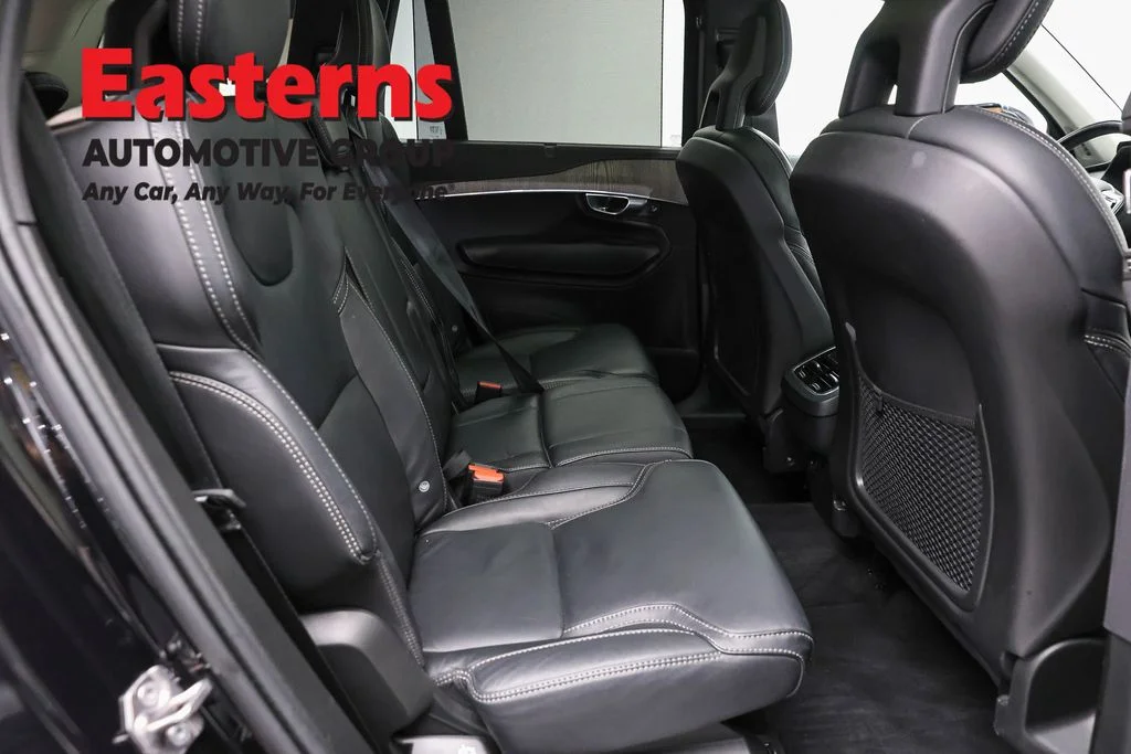 Used 2022 Black Volvo T6 Inscription image 23