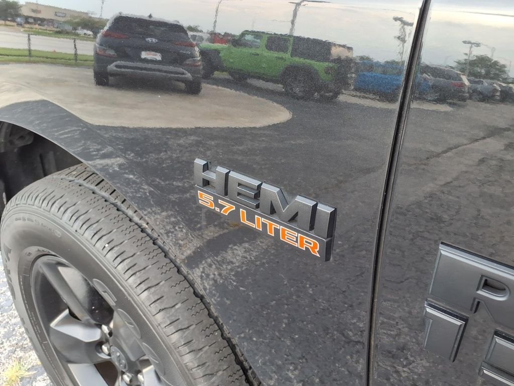 Certified Used 2016 Black Ram Express image 6