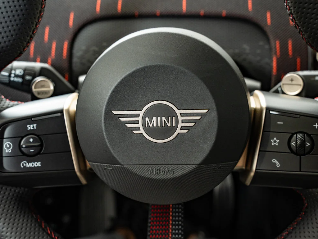 New 2027 Gray Metallic MINI Iconic image 29
