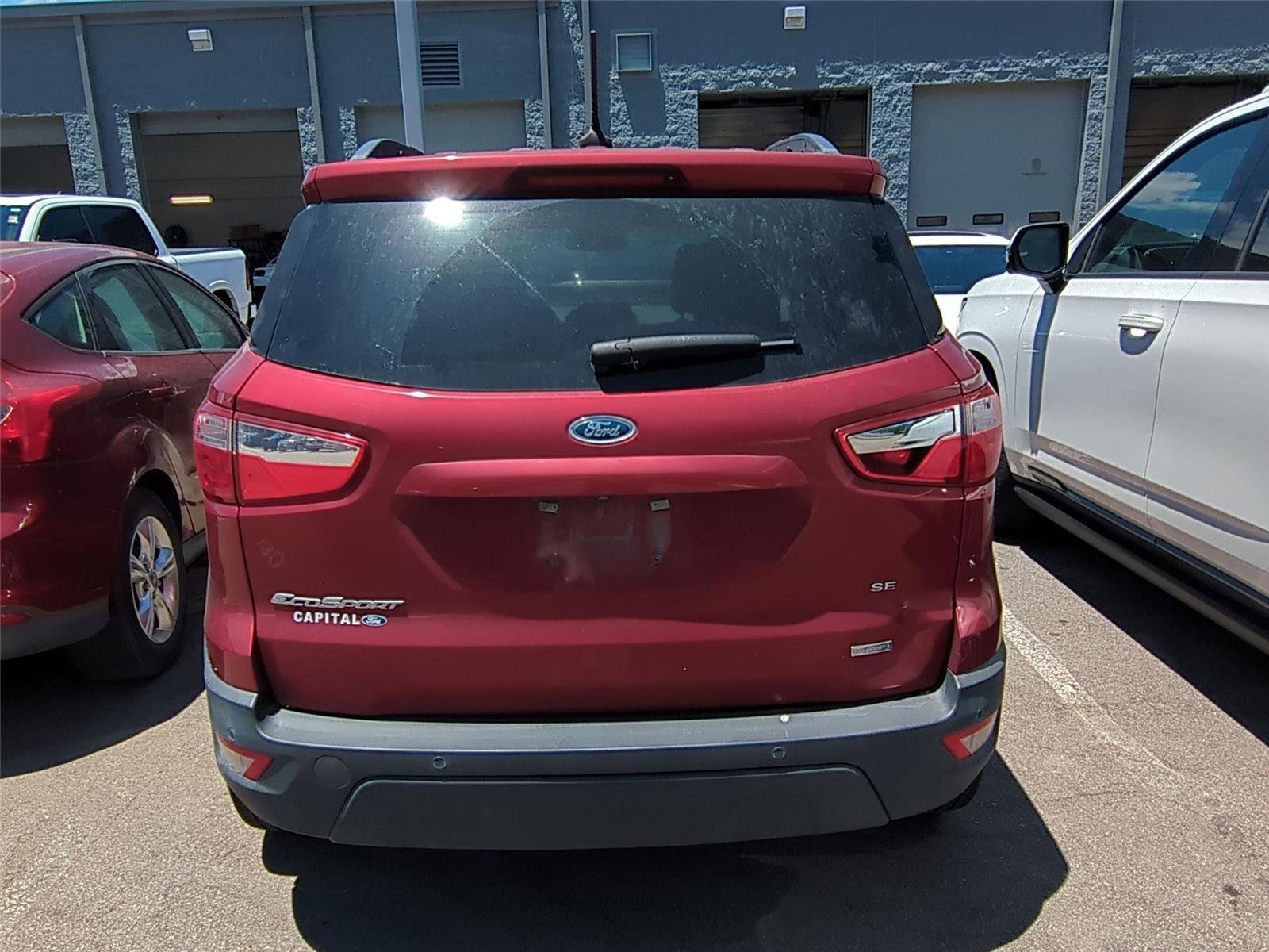 Used 2020 Ruby Red Metallic Tinted Clearcoat Ford SE image 4