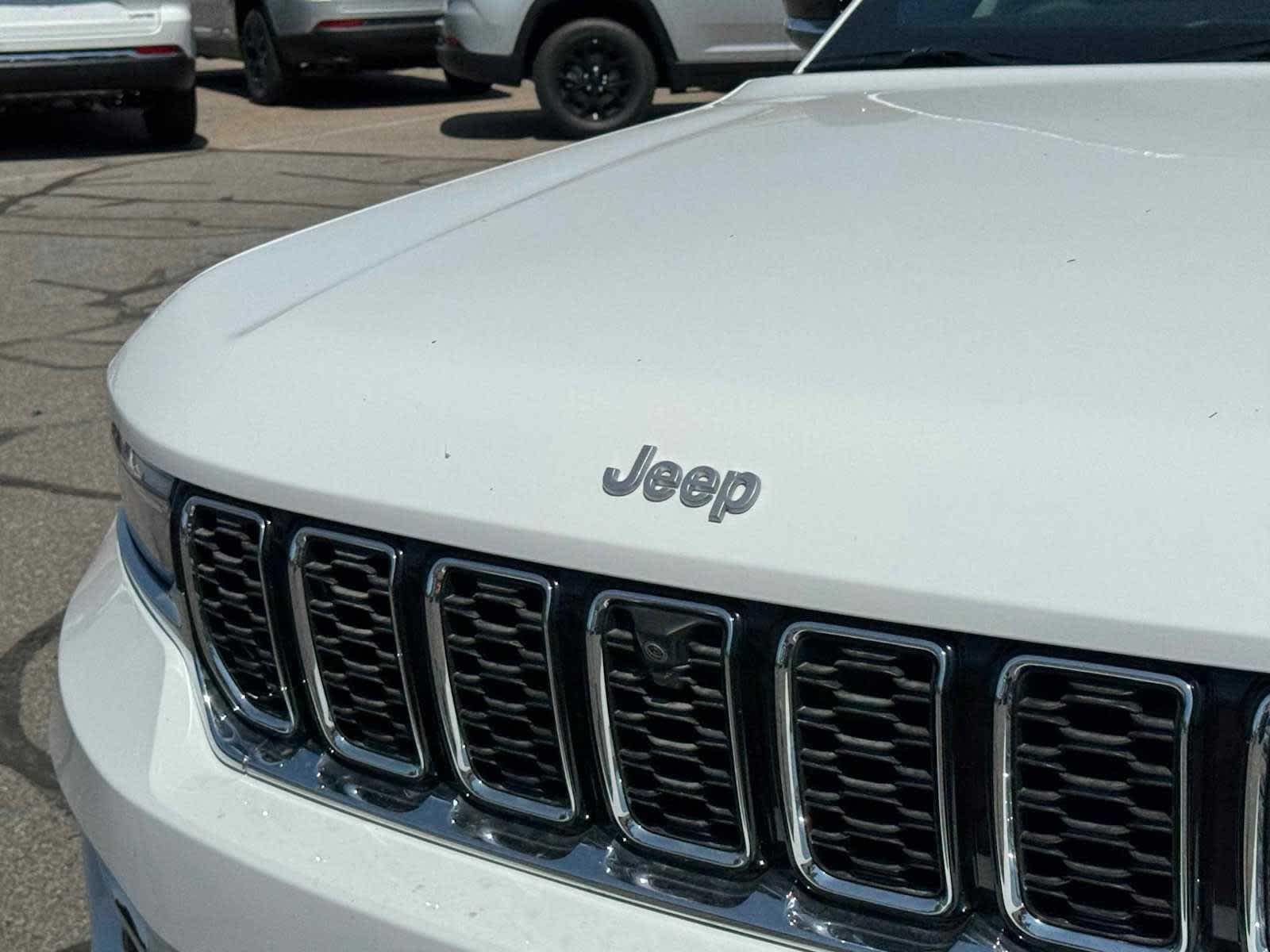 2025 Jeep Grand Cherokee Limited - Photo 9