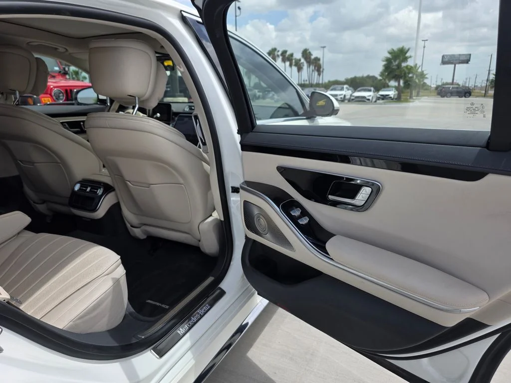 Used 2023 White Mercedes-Benz S 500 image 14