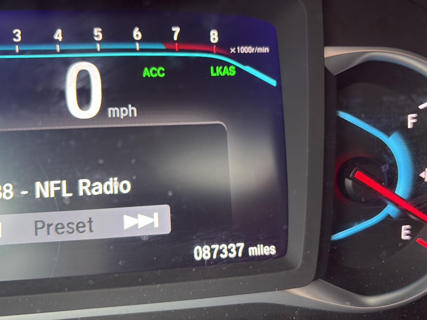 Used 2021 Platinum White Pearl Honda EX-L image 3