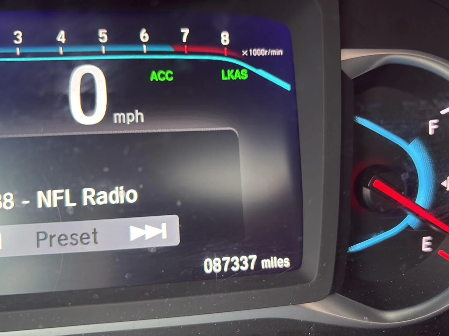 Used 2021 Platinum White Pearl Honda EX-L image 3