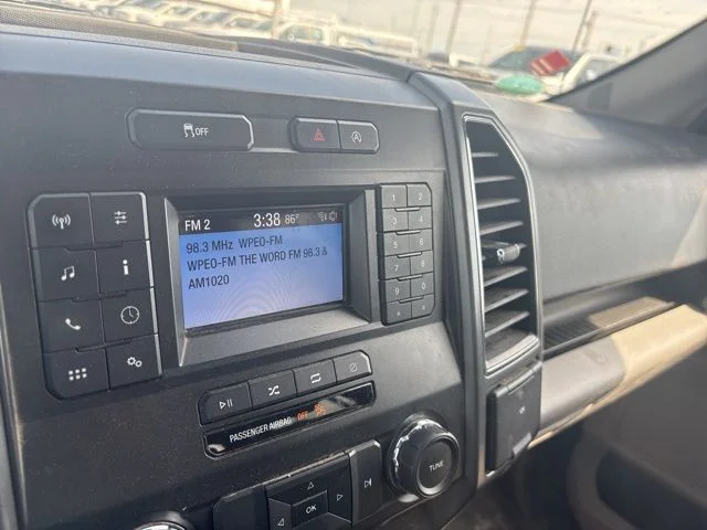 Used 2018 Blue Ford  image 8