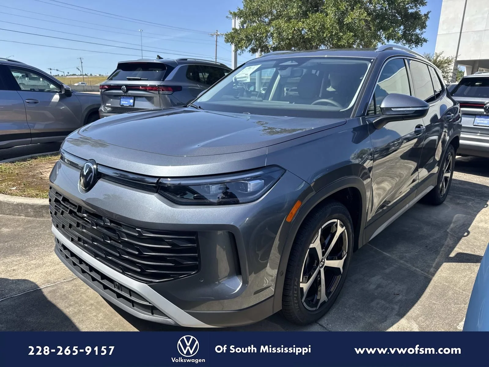 New 2026 Gray Volkswagen 2.0T SE image 1