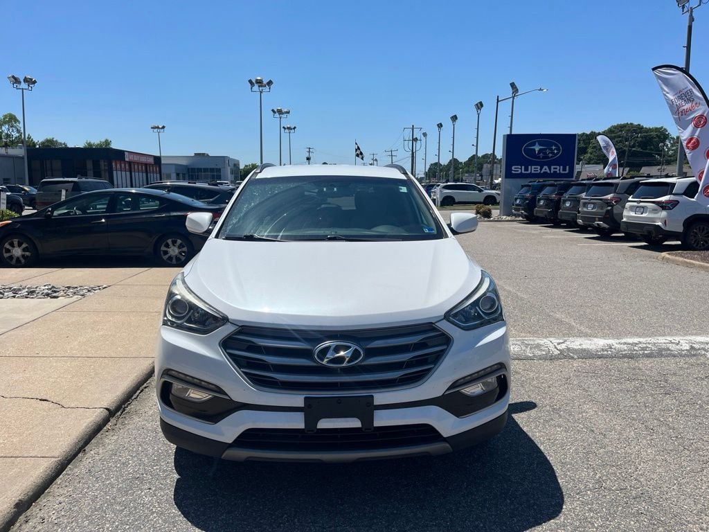 Used 2017 White Hyundai 2.4 image 8