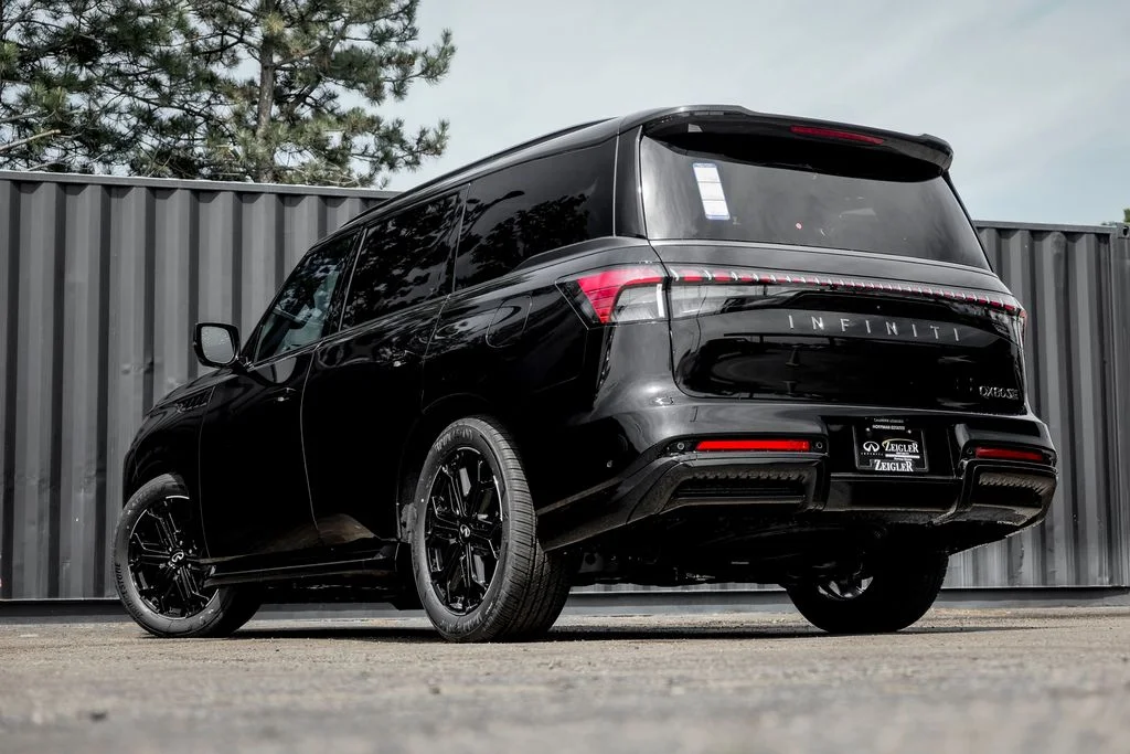 New 2026 MINERAL BLACK INFINITI Sport 4WD image 2