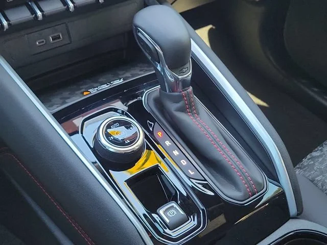 2026 Chevrolet Colorado Z71 - Photo 35